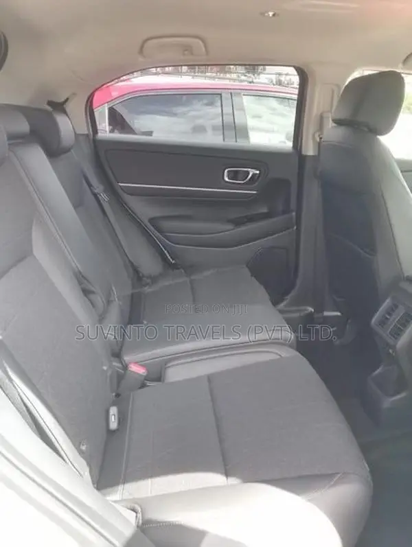Honda Vezel Z Daimond Grill 2024