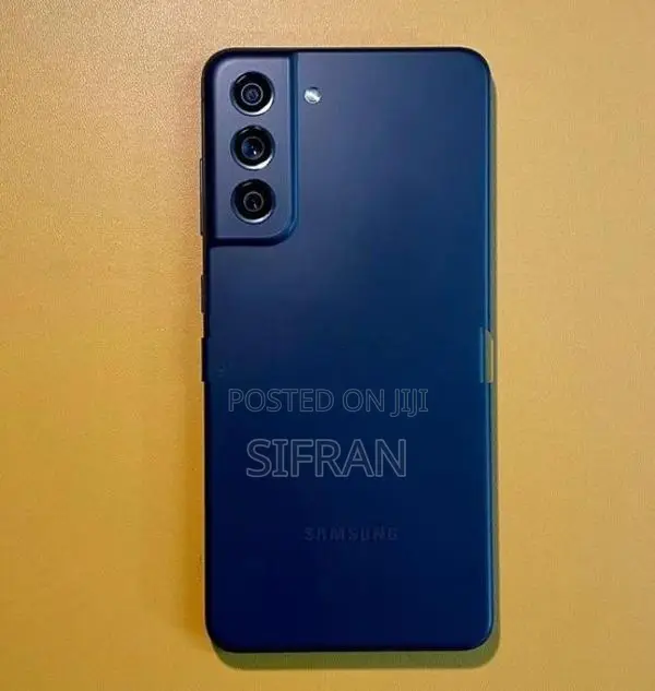Samsung Galaxy S21 FE (Used)