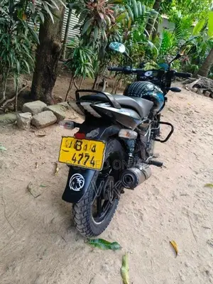 Bajaj Pulsar 150 2018