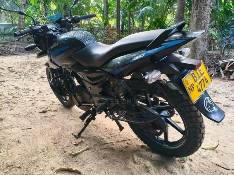 Bajaj Pulsar 150 2018