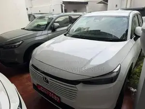 Honda Vezel Z Premium 4way 2025