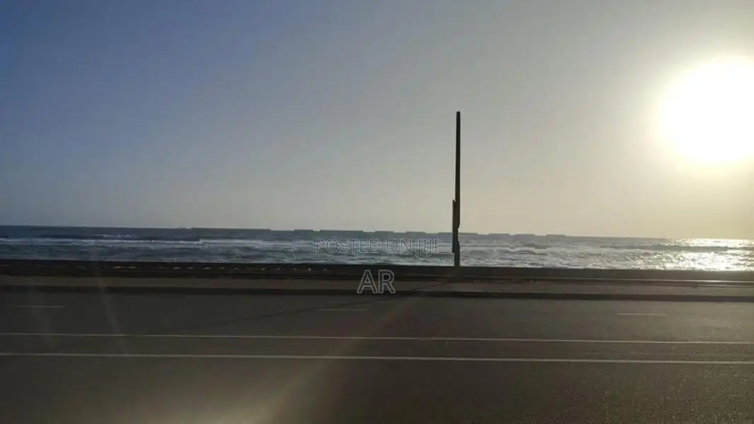 Colombo 4 Facing Land for Sale