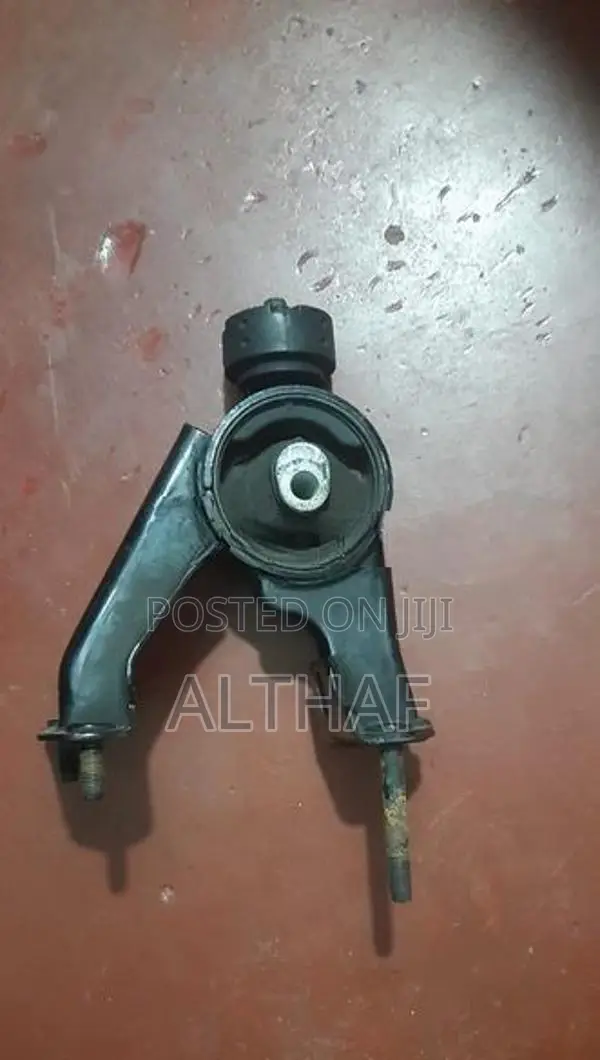 Toyota Corolla 141 Engine Mount – 2007