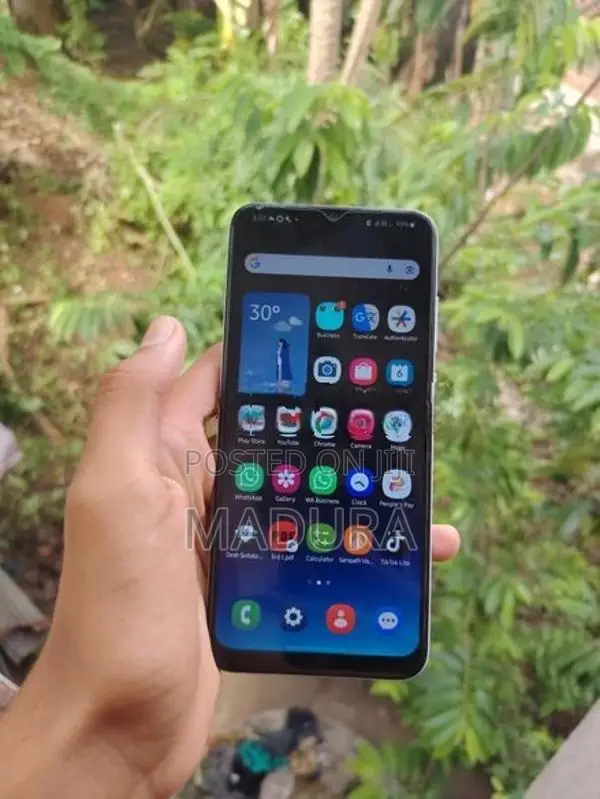 Samsung Galaxy A04 4GB 32GB (Used)