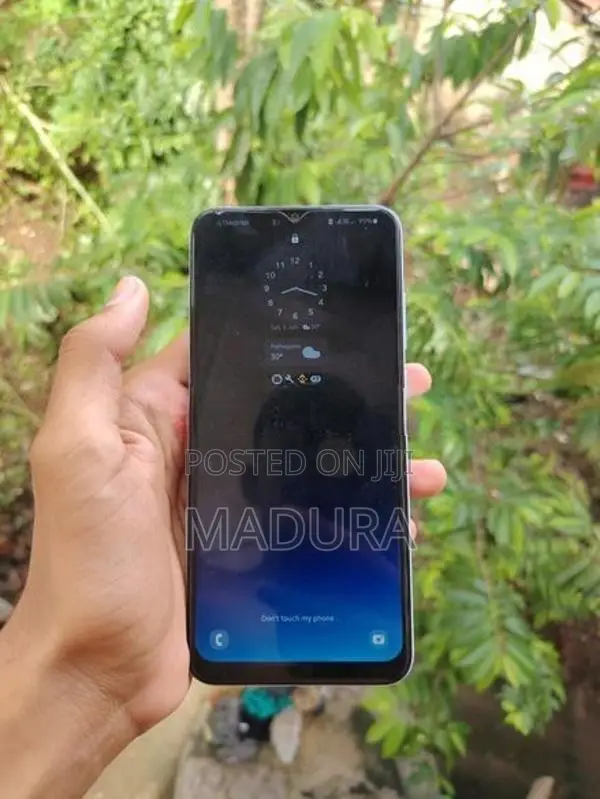 Samsung Galaxy A04 4GB 32GB (Used)