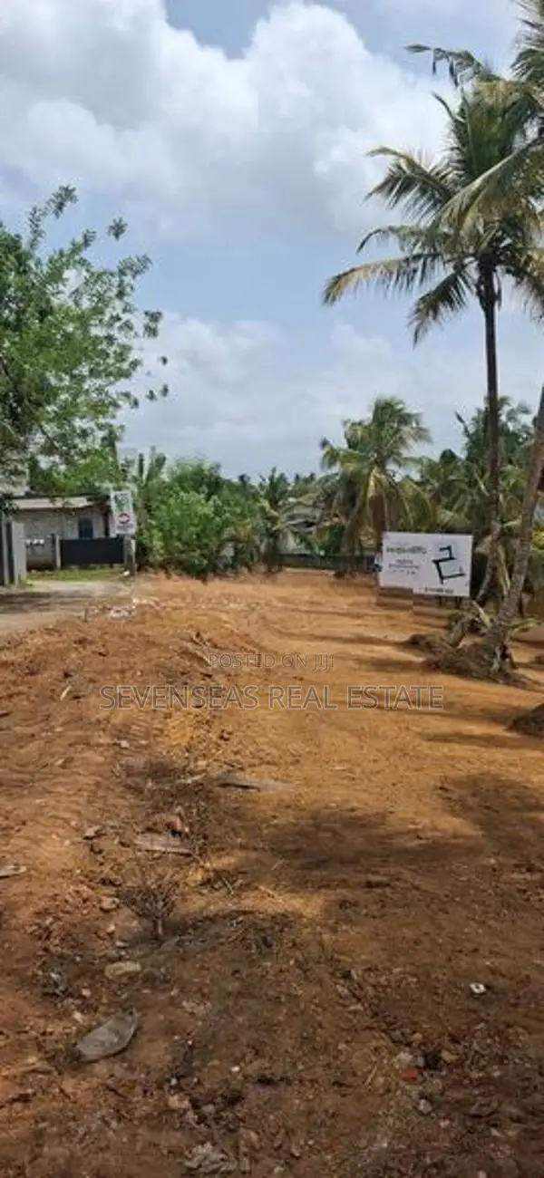 Super Residential Land Plots for Sale in Rilawala Mattegoda