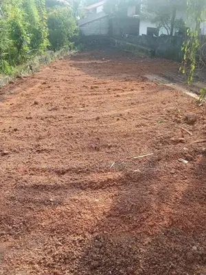 Kadawatha Land for Sale
