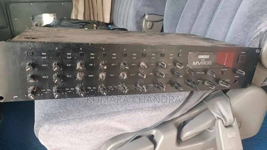 Yamaha Mixer
