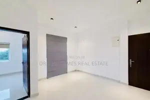 4th Floor Apartment with Stunning Views in Athurugiriya