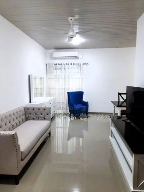 Luxury Fully Furnished Apartment – Ariyana Resort, Athurugiriya
