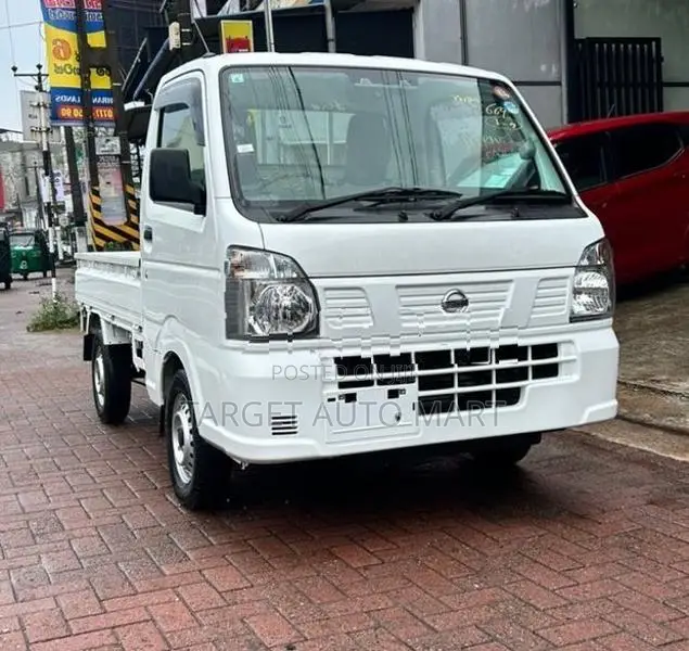 Nissan Clipper Truck 2024