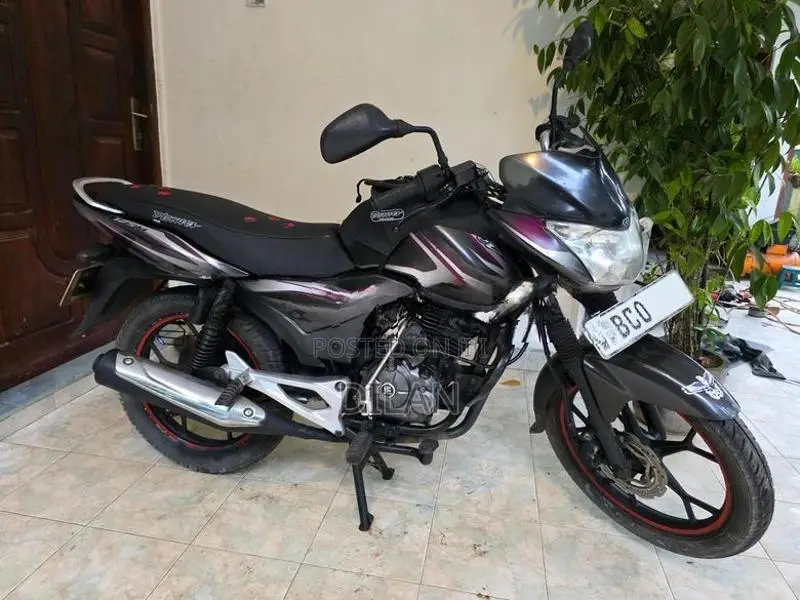 Bajaj Discover 125 M 2015