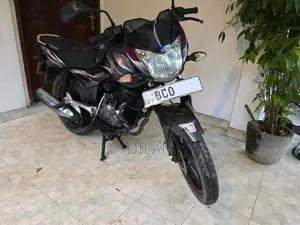 Bajaj Discover 125 M 2015
