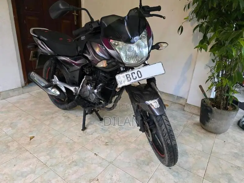 Bajaj Discover 125 M 2015