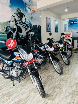Bajaj CT100 2026
