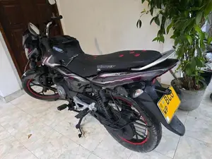 Bajaj Discover 125 M 2015