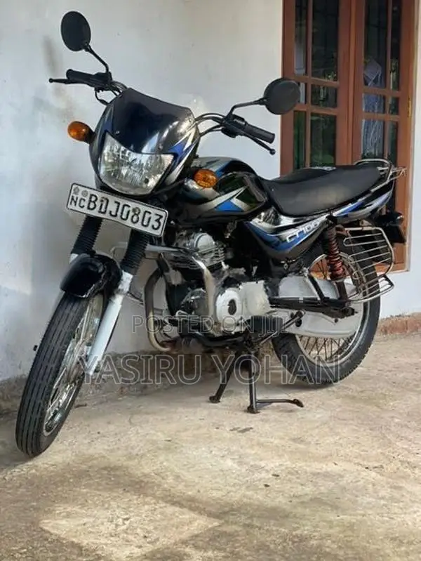 Bajaj CT100 2016