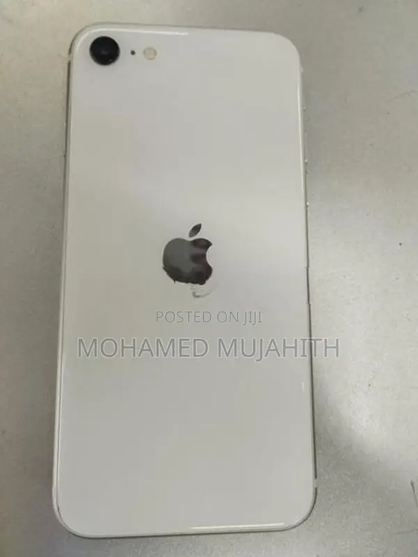 Apple iPhone SE 2 (Used)