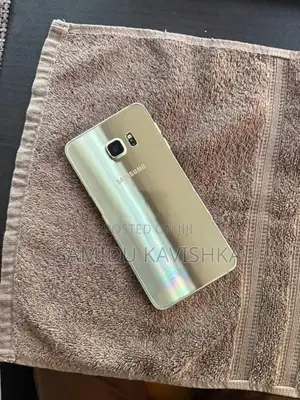 Samsung Galaxy S6 Edge (Used)