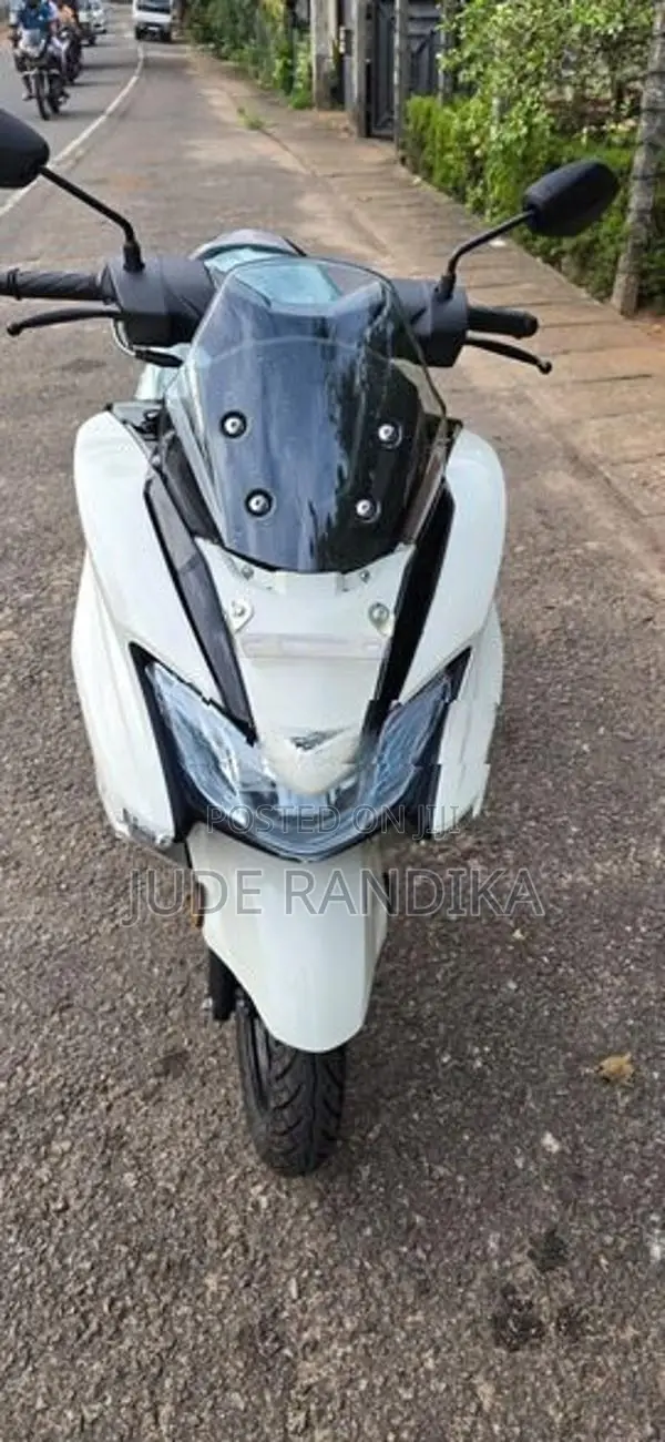 Suzuki Burgman 125 Street 2026