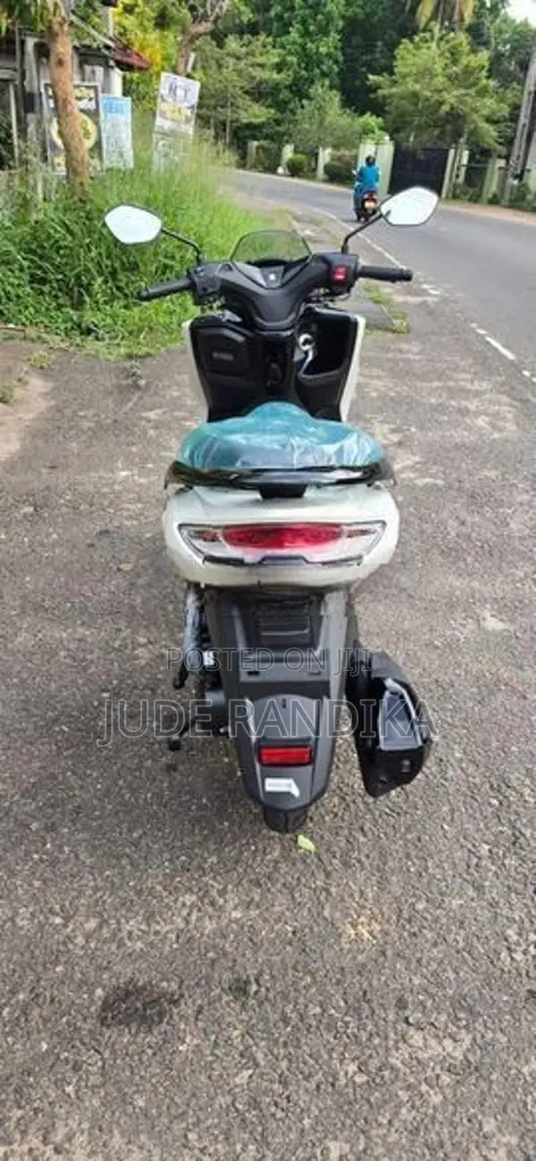 Suzuki Burgman 125 Street 2026
