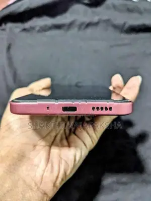 Vivo Y21 256GB (Used)
