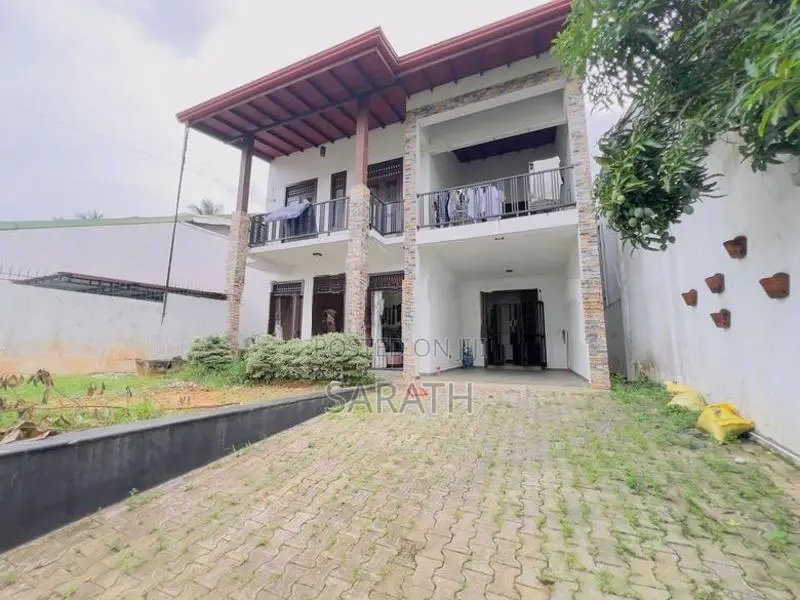 Kottawa වටිනාකමින් ඉහළ දෙමහල් නිවස විකිණීමට