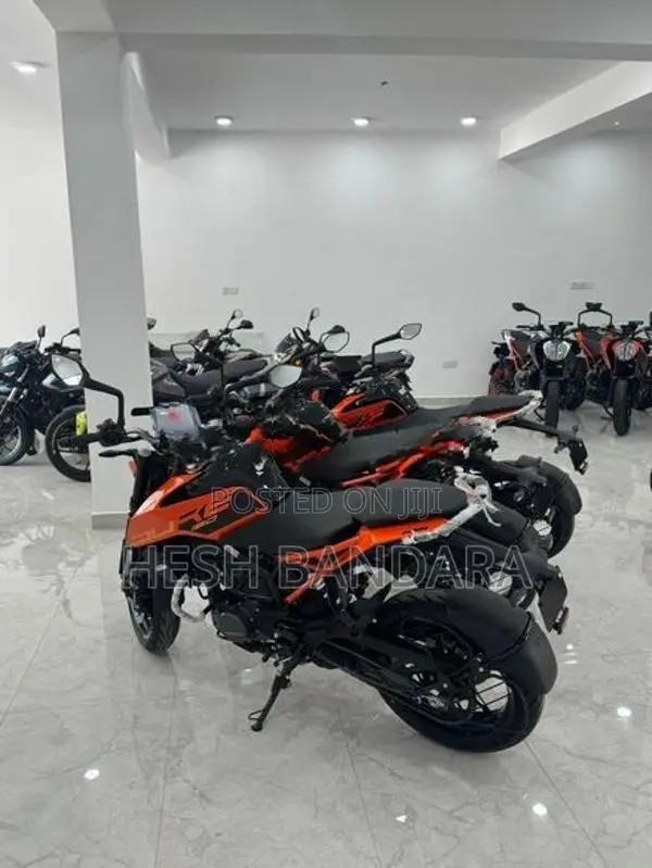 KTM Duke 160 HV Enterprises 2026