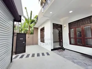 Brand New House with Slab for Sale in Wellampitiya