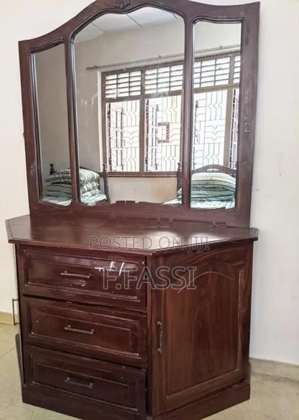 Dressing Table with Drawers Set