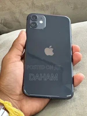 Apple iPhone 11 (Used)
