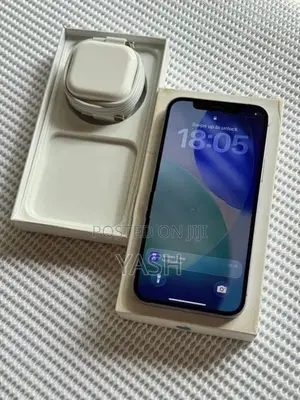 Apple iPhone 12 (Used)