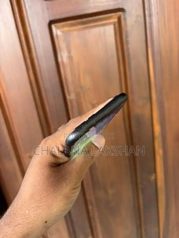 Apple iPhone 11 128GB (Used)