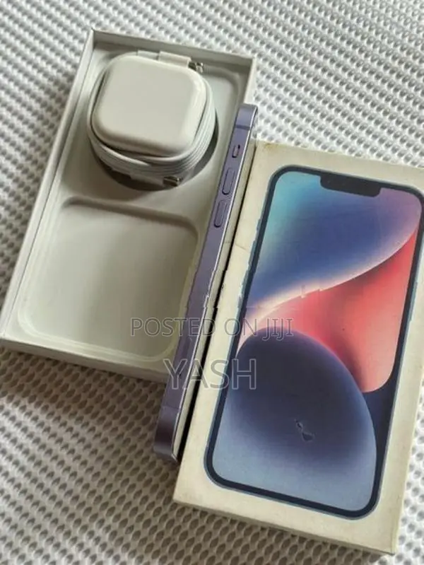 Apple iPhone 12 (Used)