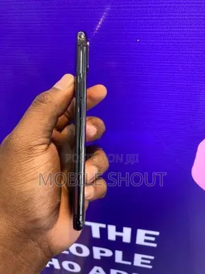 Apple iPhone X 64GB (Used)