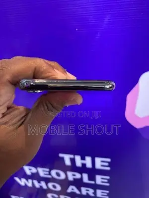 Apple iPhone X (Used)