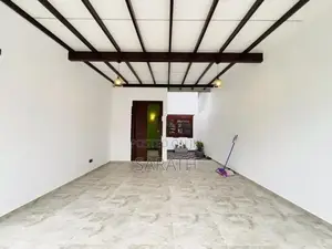 තනිමහල් ලස්සන නිවසක් අතුරුගිරියෙන්