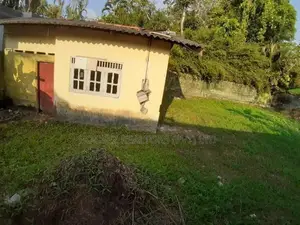 Land with House for Sale – Kesbewa