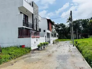 Flat Land for Sale in Piliyandala