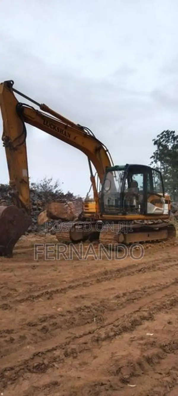 JCB JS 130 Excavator