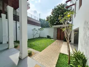 Elegant Designed Luxury Three Storey House for Sale in Pita Kotte
