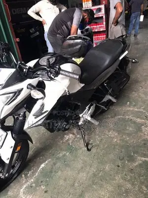 Honda CB Hornet 160R 2018