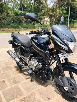 Bajaj Pulsar 150 2017