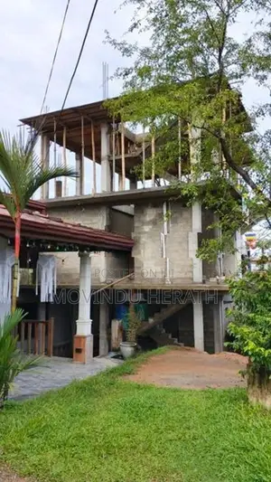 Commercial Building for Lease in Godagama
