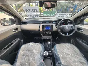 Nissan Tekna Gravite 2026