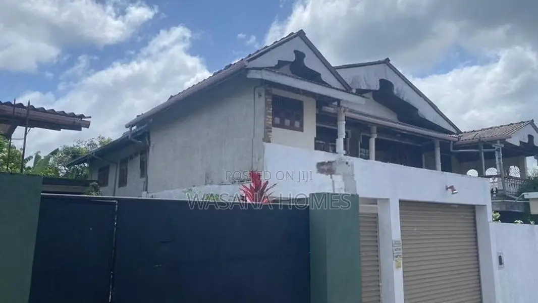 Top House for sale Maharagama