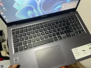 Asus Laptop 128GB NVME