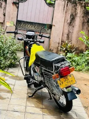 Hero CD 100 2003