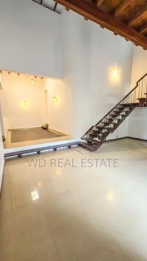 Thalawatugoda Gated Community 10.5 Perch 5BR A/C Luxury House For Sale