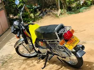 Hero CD 100 2003